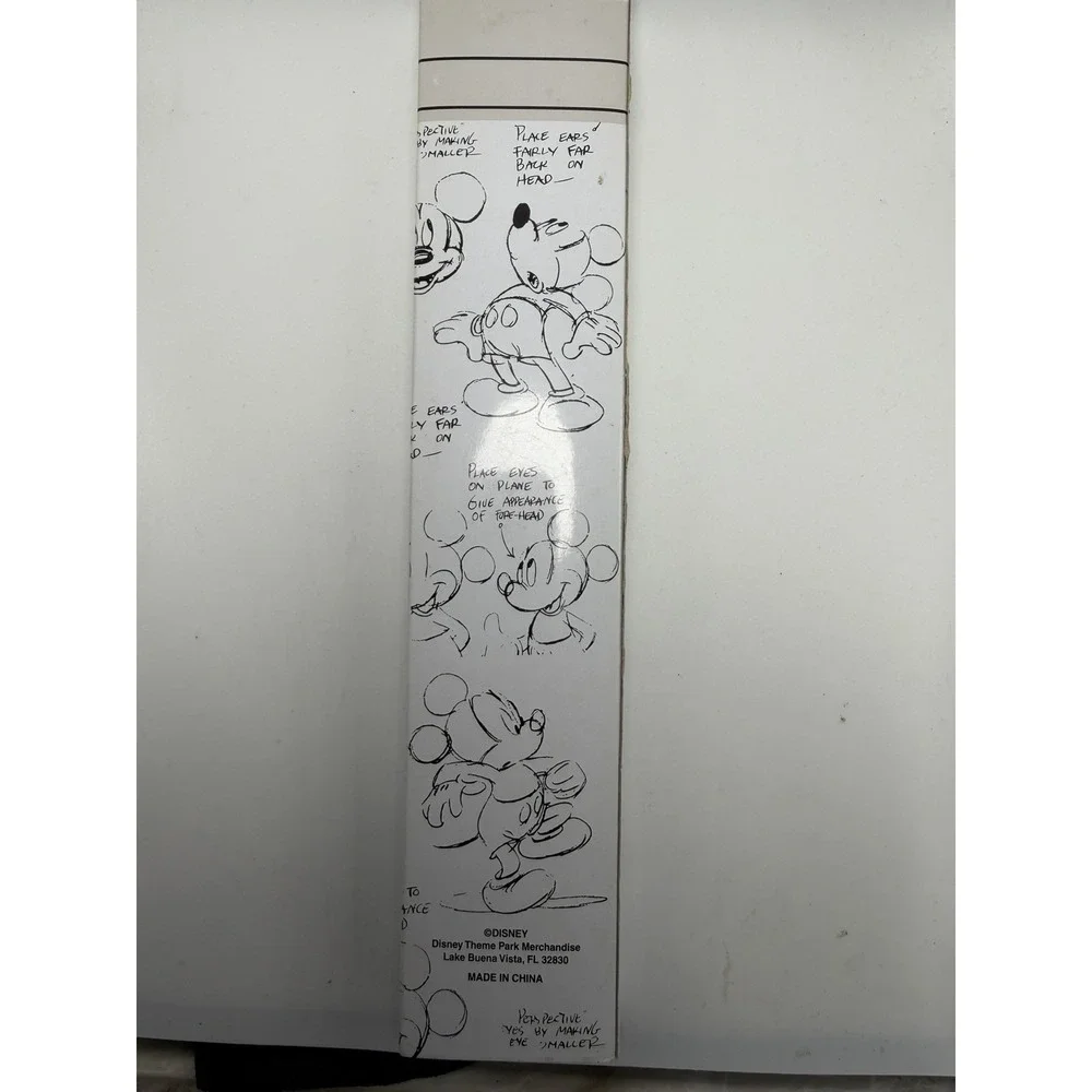 Disney Parks Limited Release New Battery NIB Mickey Mouse Watch 35MM 8
